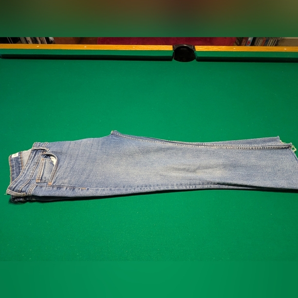 ZARA Women’s Light Blue Denim Jeans - Picture 4 of 5